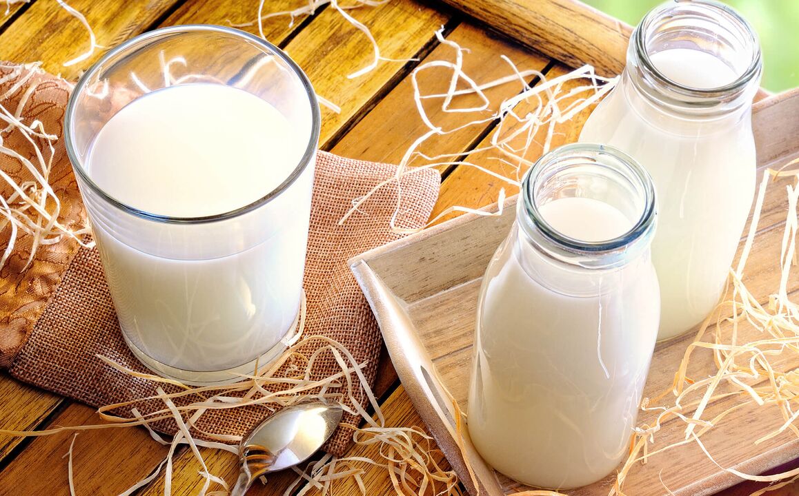 Kefir, kilo kaybı için sağlıklı bir fermente süt içeceğidir. 